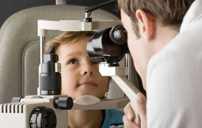 Чем отличается окулист от офтальмолога