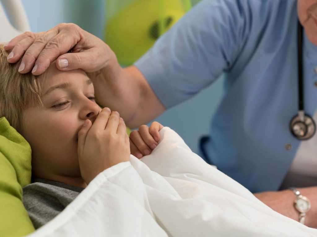 Сухой непродуктивный кашель у ребенка