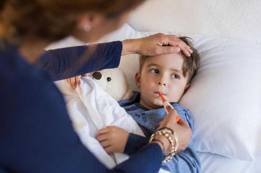 сбивает ли антибиотик температуру у ребенка