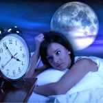 Почему не спится в полнолуние: причины нарушения сна и влияние фаз Луны на организм человека
