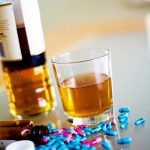 Почему нельзя пить алкоголь с антибиотиками