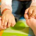 Грибок на пальцах ног у детей: причины, симптомы, методы лечения, препараты