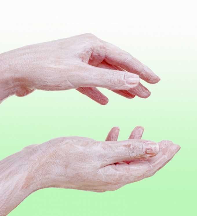 Как вылечить грибок на коже рук