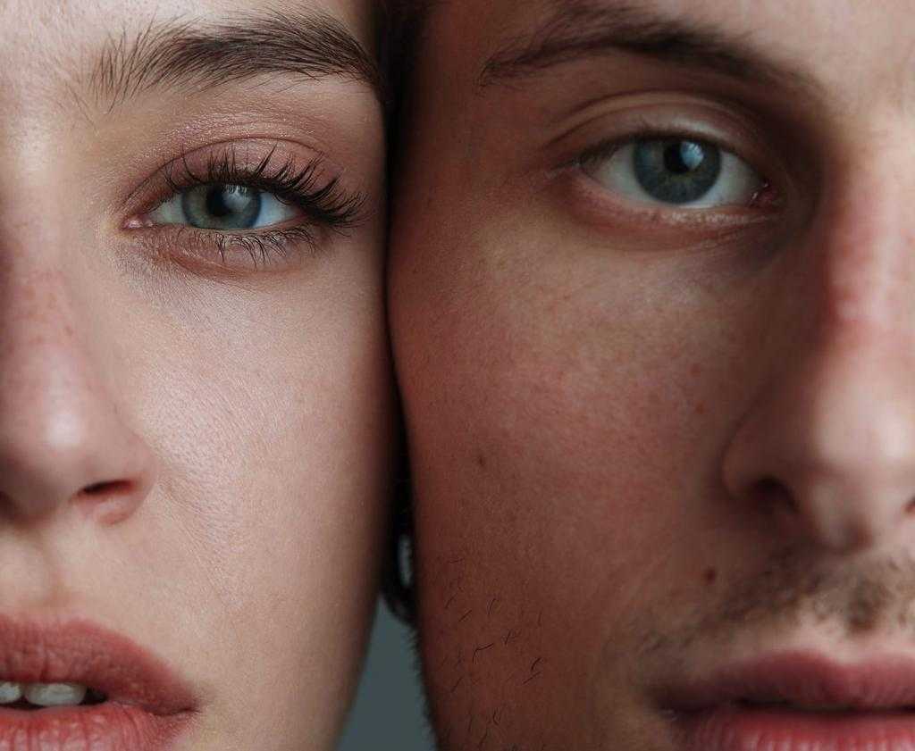 мужчина и женщина с контактными линзами