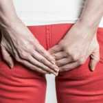 Дискомфорт в заднем проходе у женщин: причины, симптомы, возможные проблемы и лечение