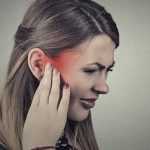 Шум в правом ухе без боли: возможные причины и методы лечения
