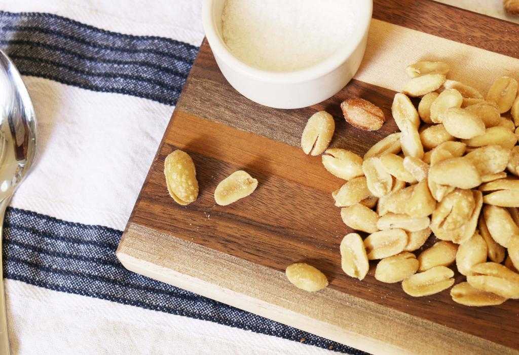 какие витамины в арахисе
